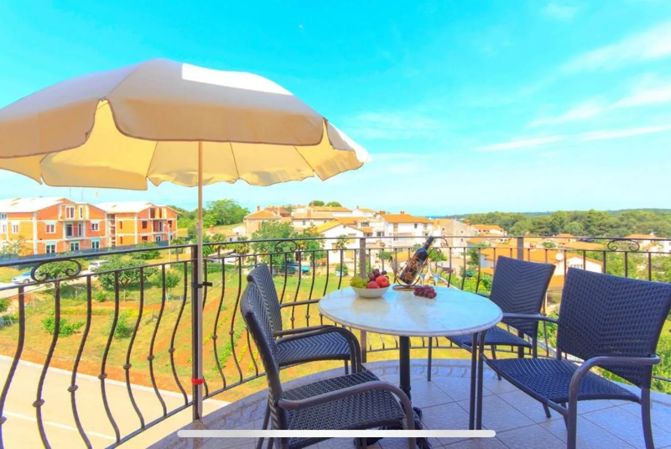 4 Palme Apartments A Funtana